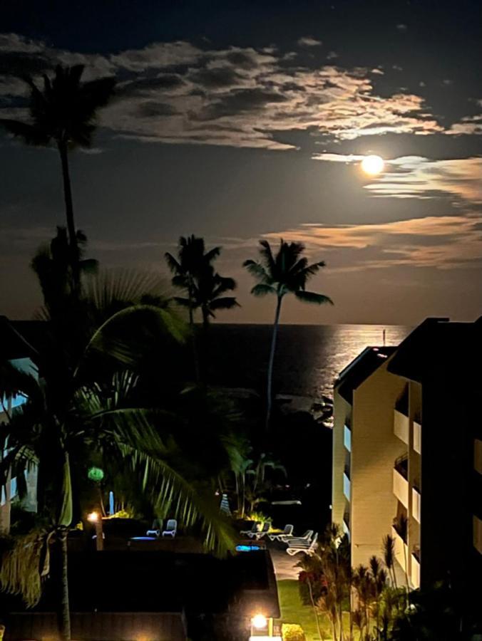 Kona Magic Ali'I - Top Floor Views, Pool, Beach, Sunsets 凯路亚-科纳 外观 照片